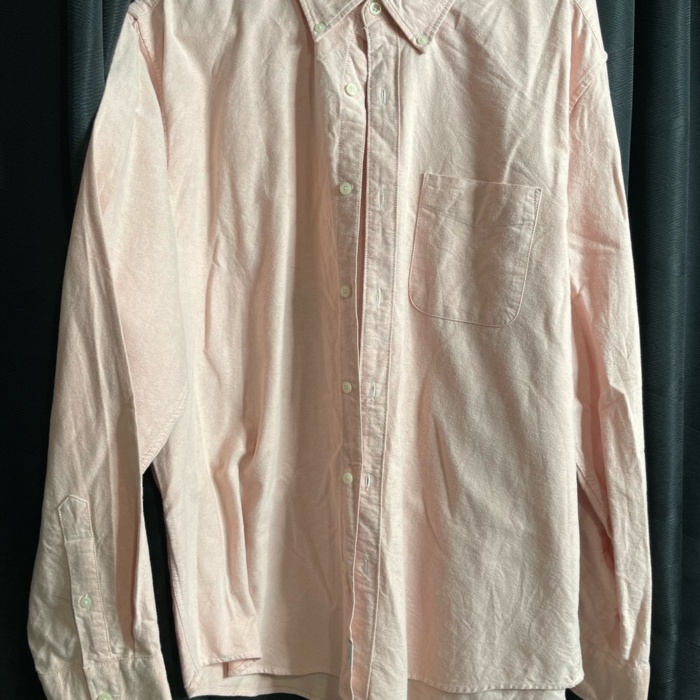 Men’s XL American Eagle Classic Fit Pink Button down